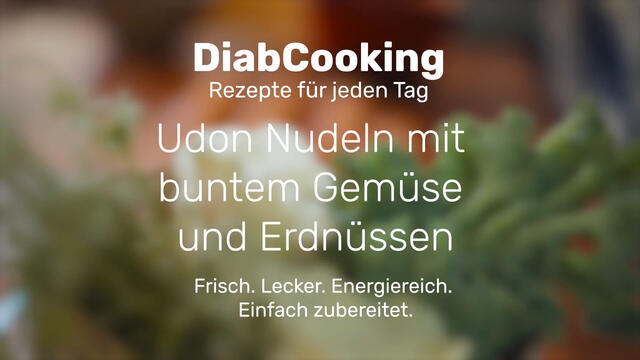 Read more about the article Diabcooking – Udon Nudeln mit buntem Gemüse und Erdnüssen